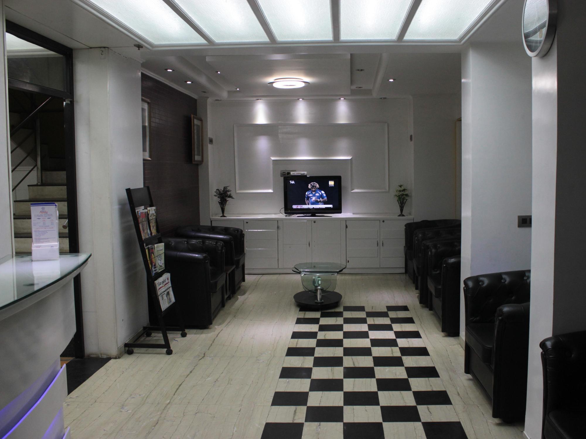 Hotel Apple Inn 阿穆达巴 外观 照片